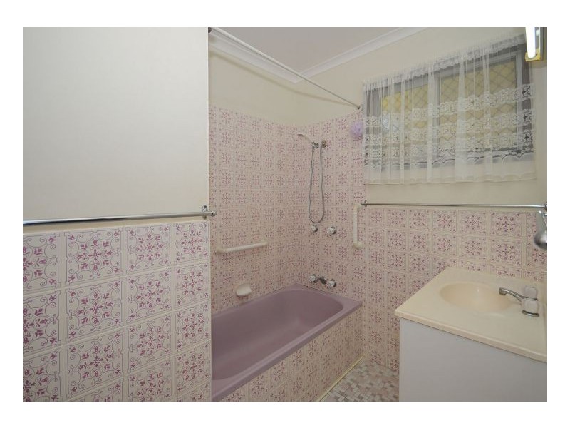 13 Pineapple Avenue, Torquay QLD 4655