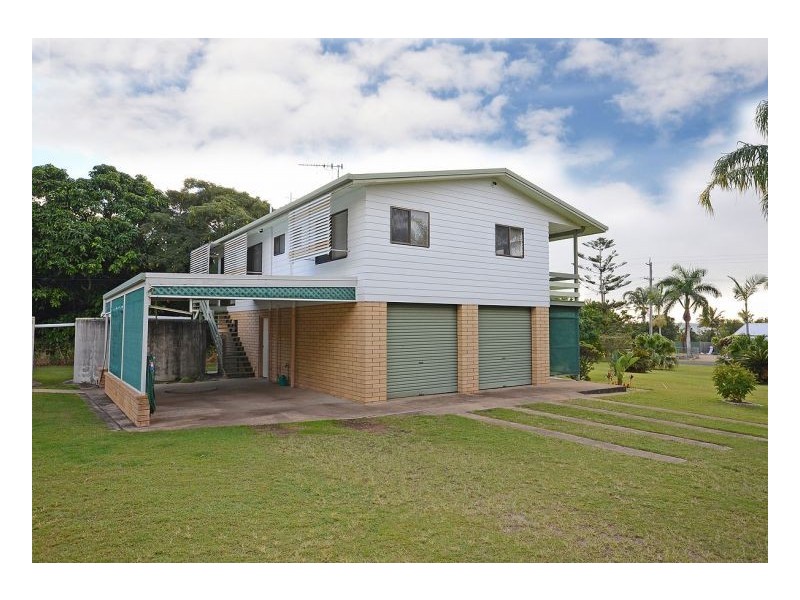 34 Pelican Avenue, Booral QLD 4655