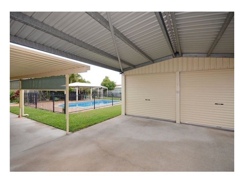 12 Arwon Close, Point Vernon QLD 4655