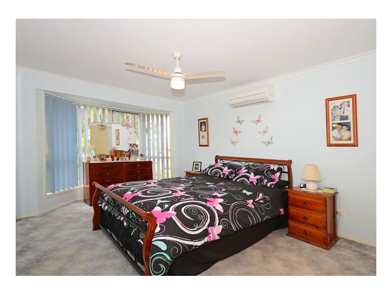 12 Arwon Close, Point Vernon QLD 4655