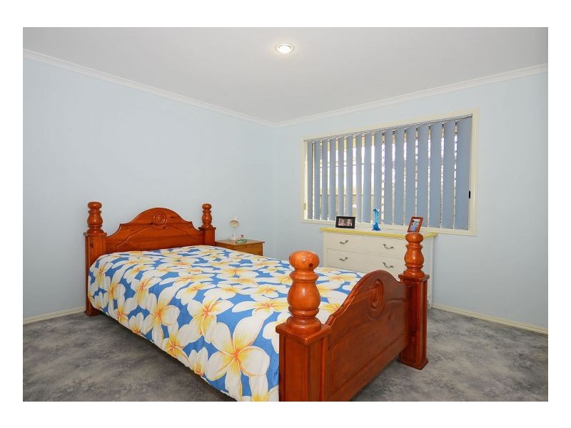 12 Arwon Close, Point Vernon QLD 4655