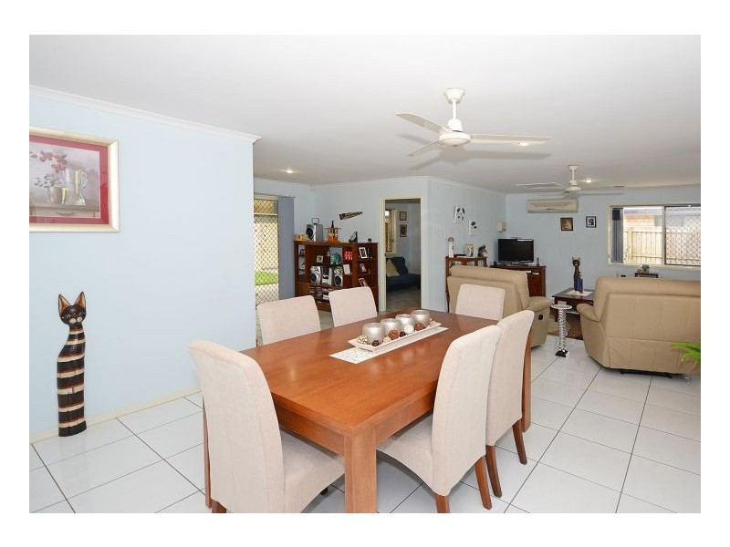 12 Arwon Close, Point Vernon QLD 4655