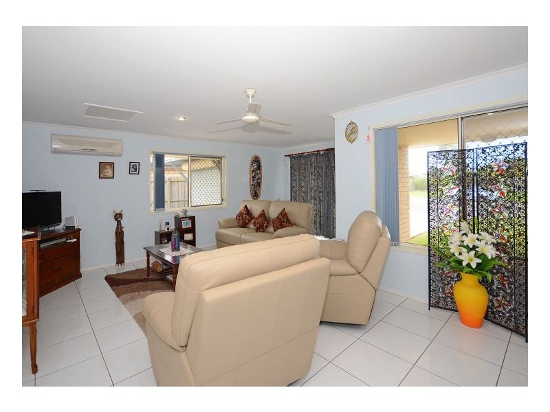 12 Arwon Close, Point Vernon QLD 4655