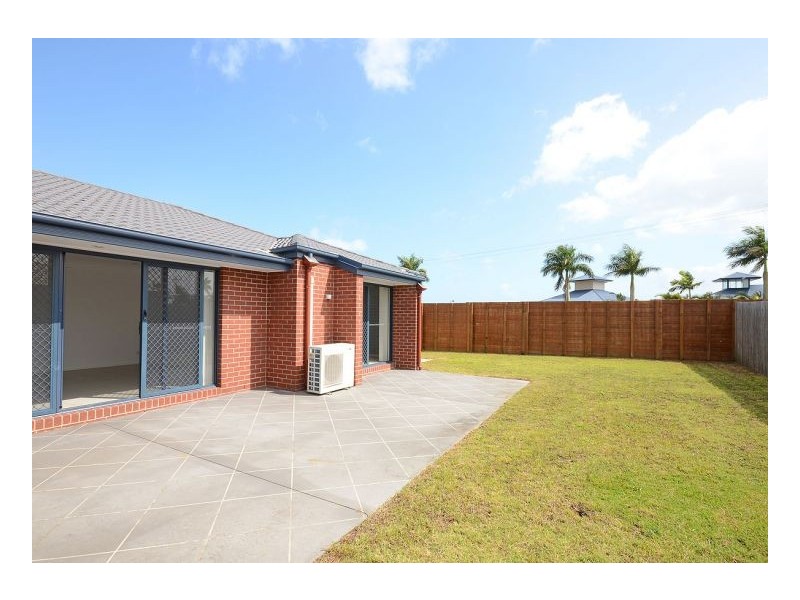 33 Magellan Circuit, Urraween QLD 4655
