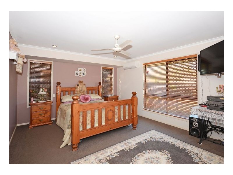 27 Rosedale Drive, Wondunna QLD 4655
