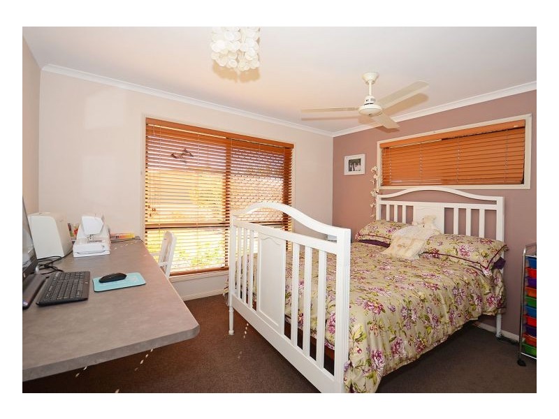 27 Rosedale Drive, Wondunna QLD 4655