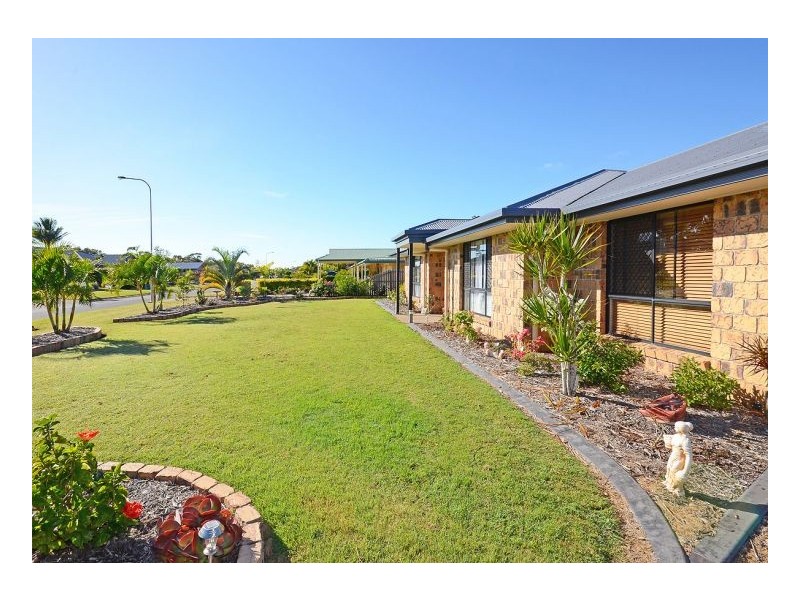 27 Rosedale Drive, Wondunna QLD 4655