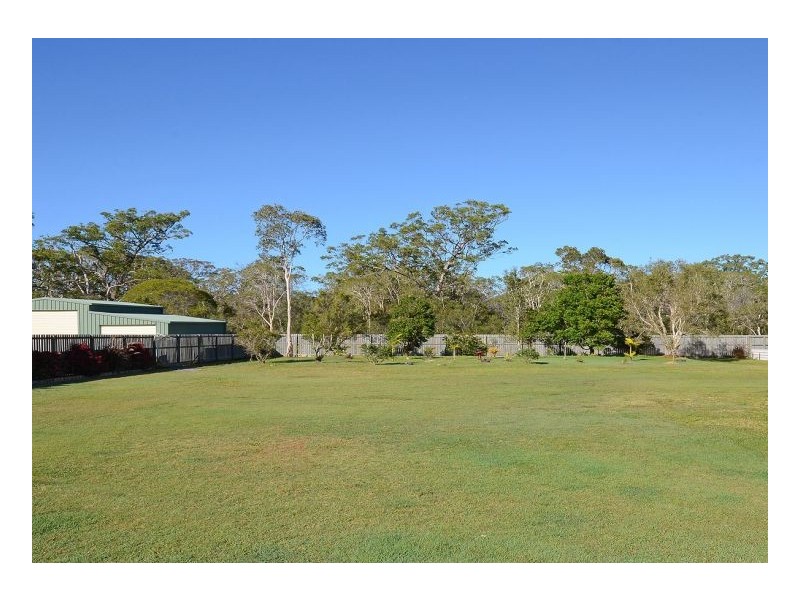 27 Rosedale Drive, Wondunna QLD 4655