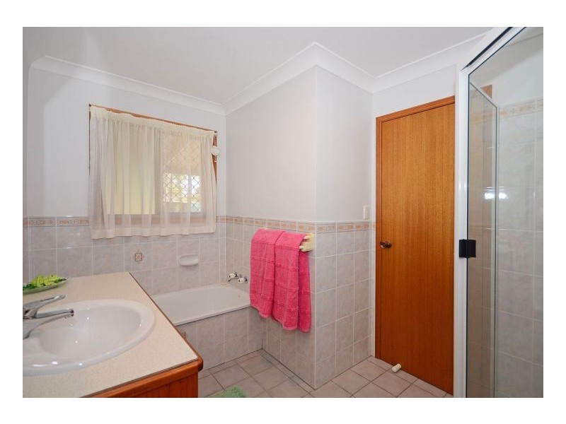 84 Scanlan Street, Sunshine Acres QLD 4655