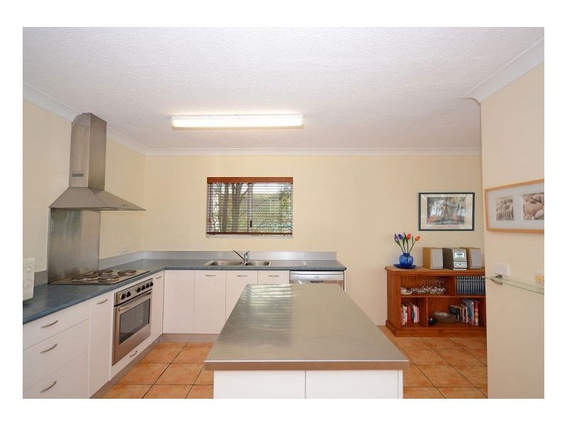 5/325 Esplanade, Scarness QLD 4655