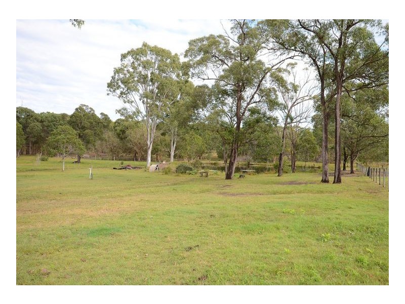 81 Barranjoey Drive, Sunshine Acres QLD 4655