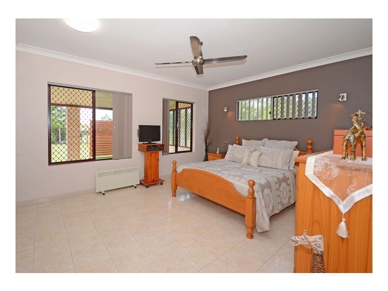 81 Barranjoey Drive, Sunshine Acres QLD 4655