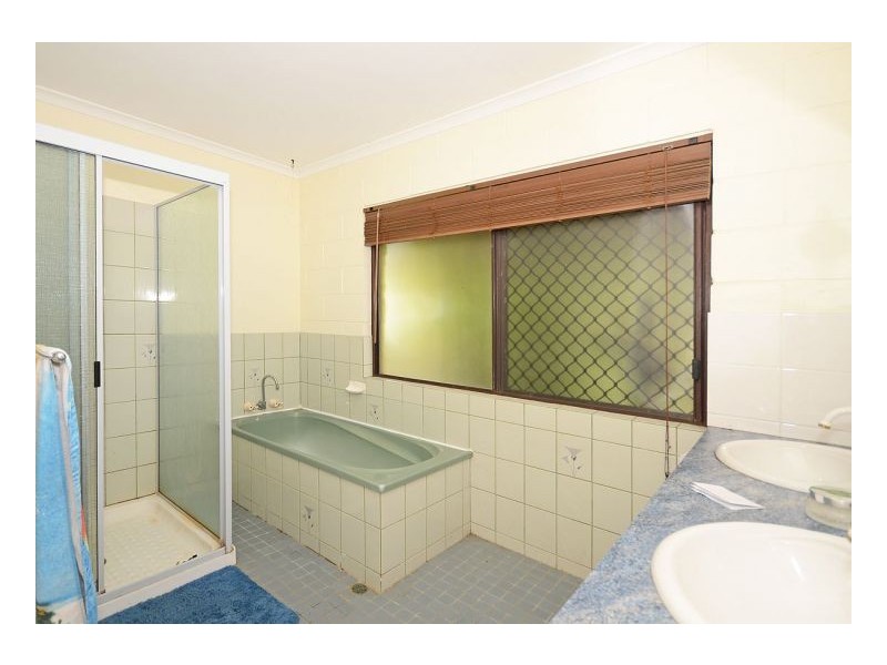 101 Parke Avenue, Sunshine Acres QLD 4655