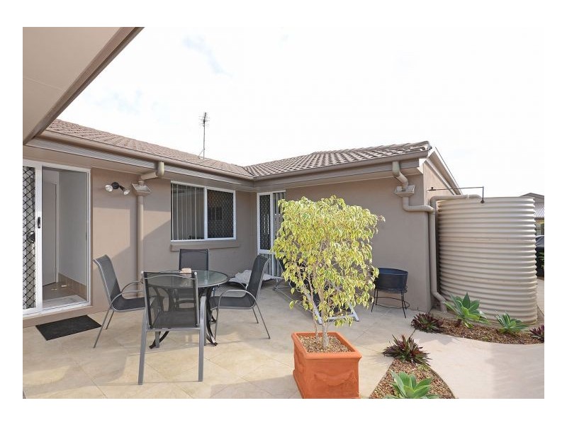 14 Captain Cook Street, Urraween QLD 4655