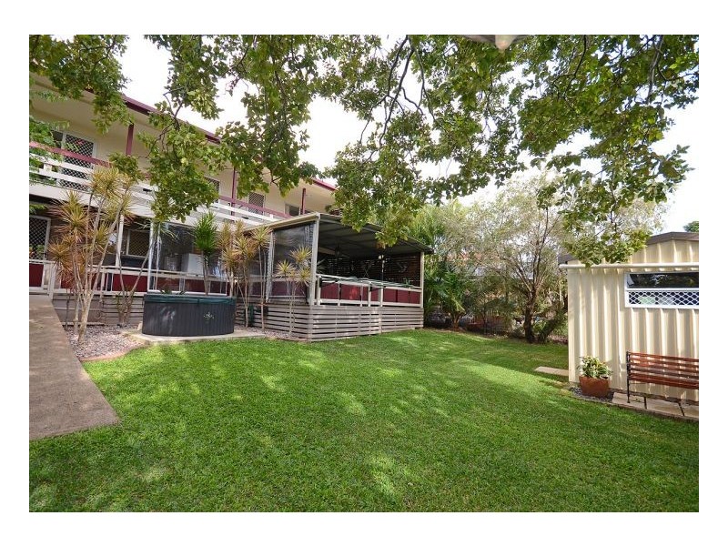 320 Boat Harbour Drive, Scarness QLD 4655