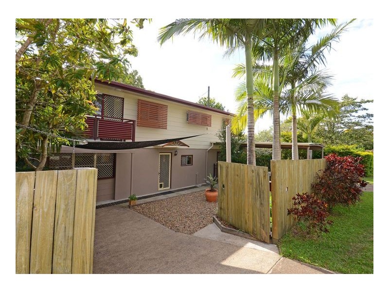 320 Boat Harbour Drive, Scarness QLD 4655