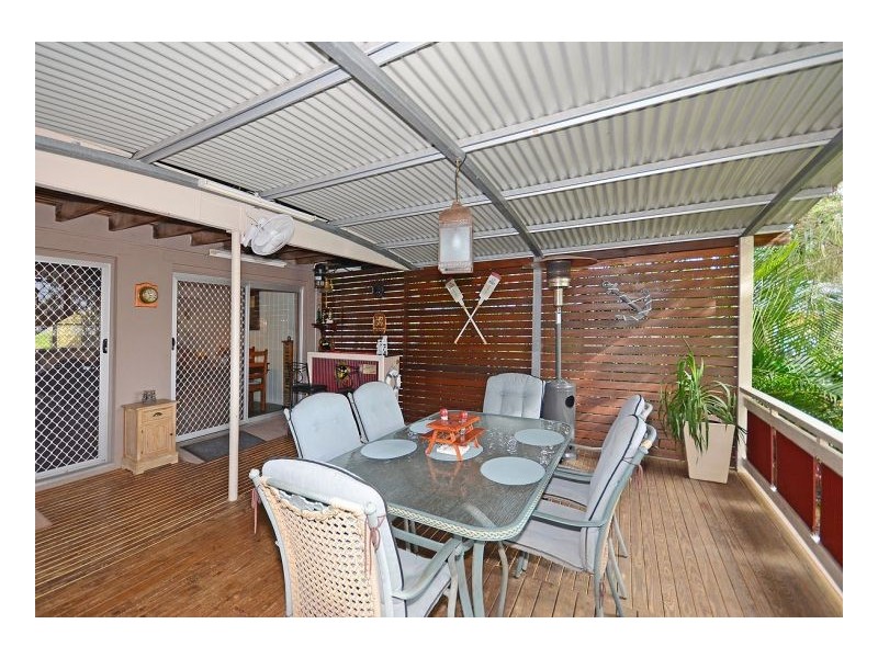 320 Boat Harbour Drive, Scarness QLD 4655