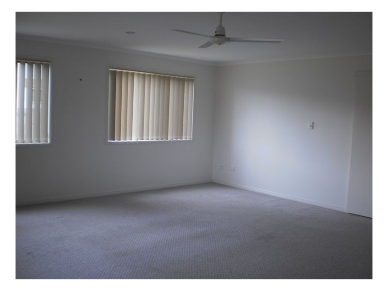 4 Seashore Way, Toogoom QLD 4655