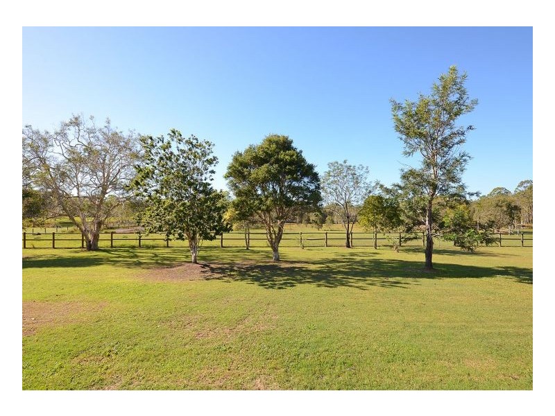 129 Condor Drive, Sunshine Acres QLD 4655