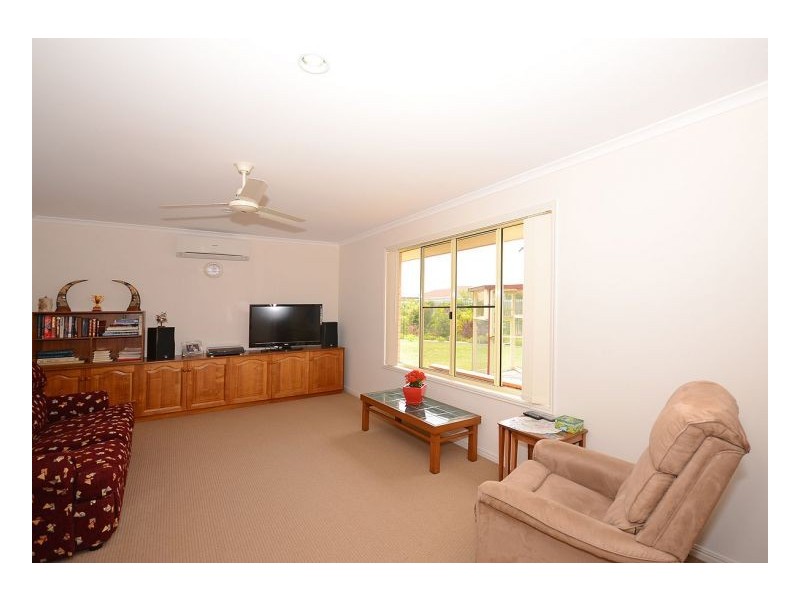 57 Martin Street, Point Vernon QLD 4655