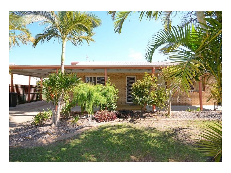 63 North Street, Point Vernon QLD 4655