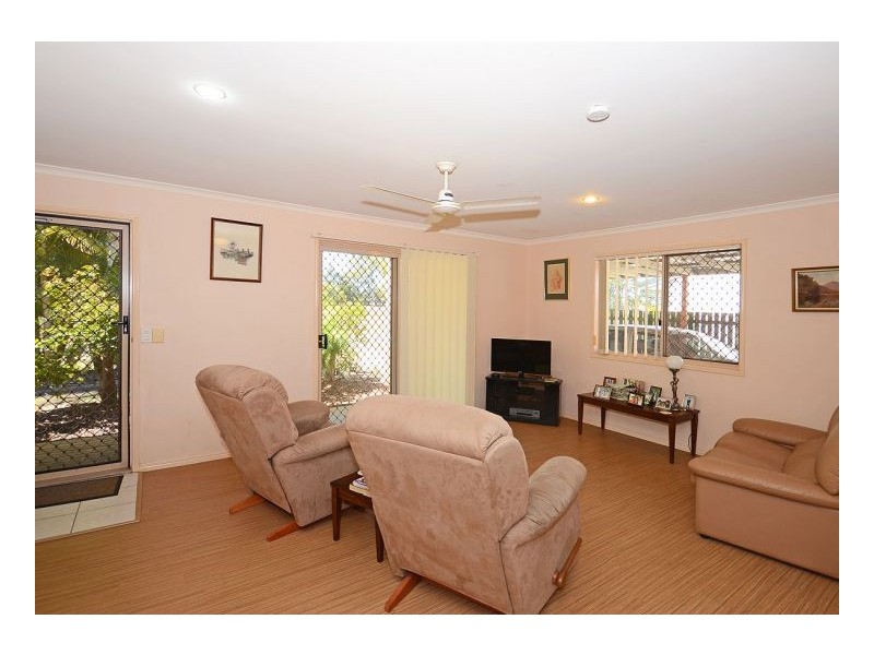 63 North Street, Point Vernon QLD 4655