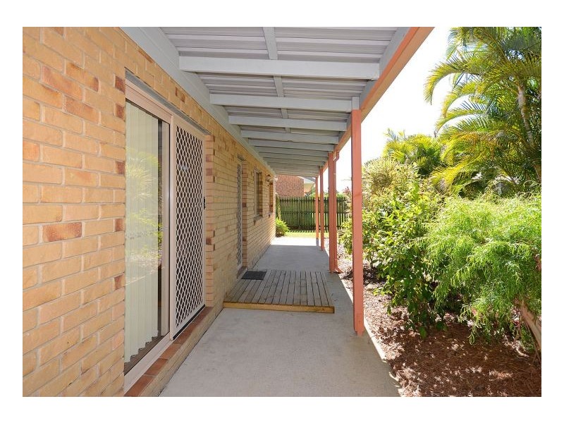 63 North Street, Point Vernon QLD 4655