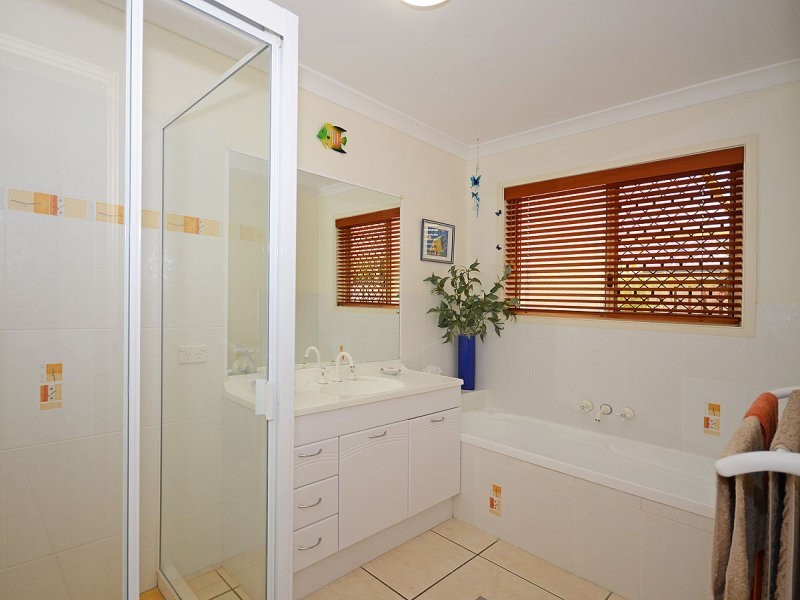 3 Florida Court, Torquay QLD 4655