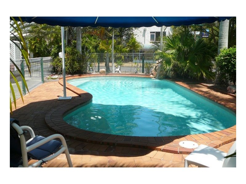 11/477 Esplanade, Torquay QLD 4655
