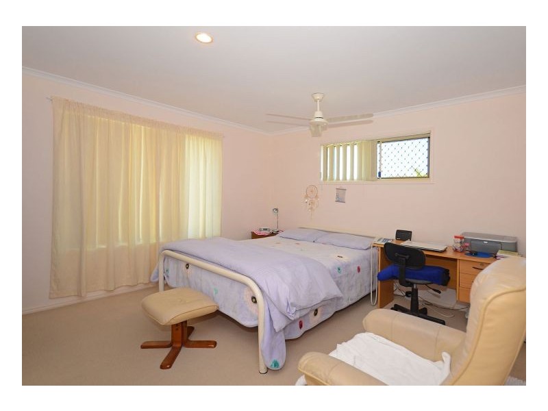 2 Scribbly Gum Court, Urraween QLD 4655