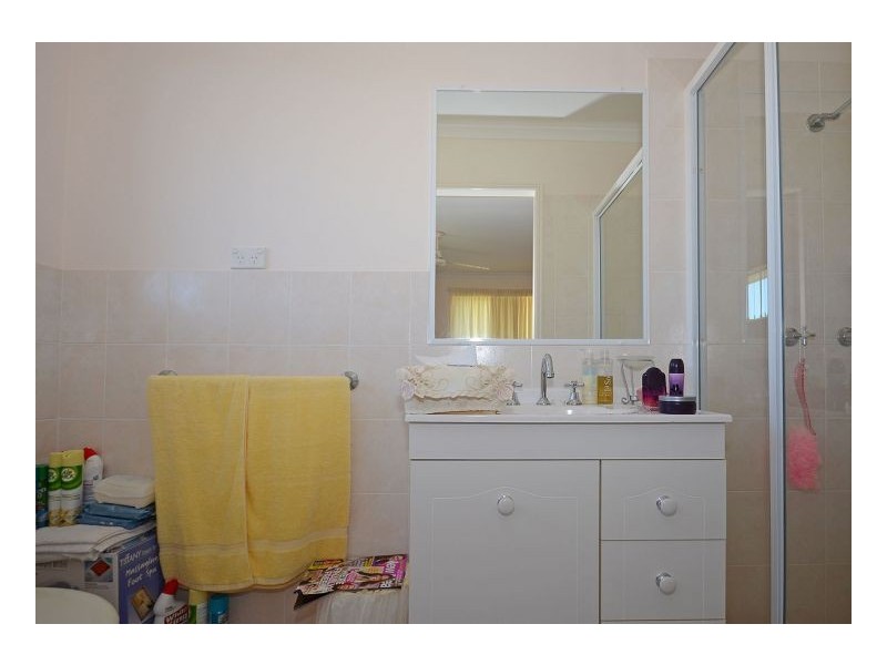 2 Scribbly Gum Court, Urraween QLD 4655