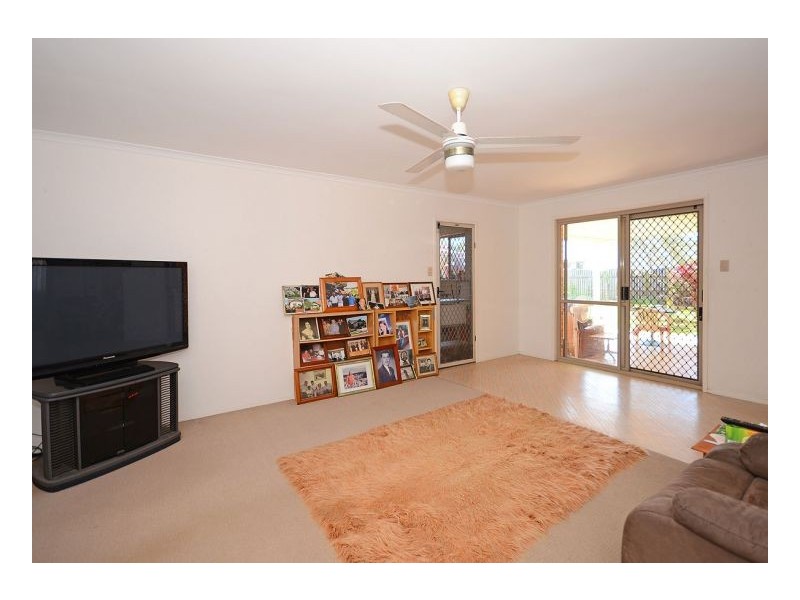 10 Nullor Street, Scarness QLD 4655