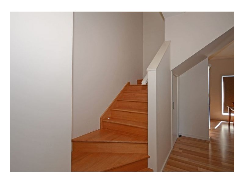 5/5 Pulgul Street, Urangan QLD 4655