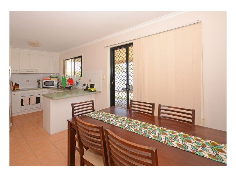 6 Sharyn Court, Point Vernon QLD 4655