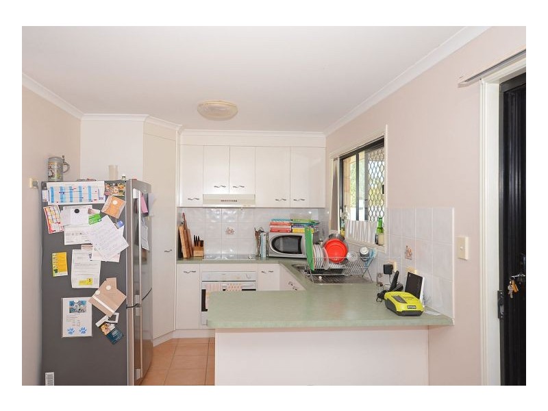 6 Sharyn Court, Point Vernon QLD 4655