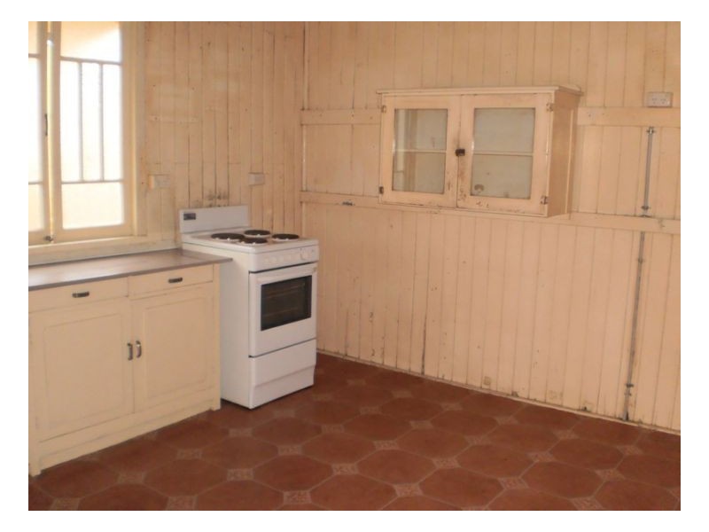 534a Esplanade, Urangan QLD 4655