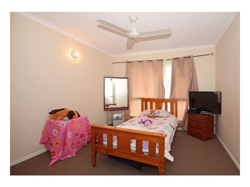 39 Hyperno Road, Point Vernon QLD 4655