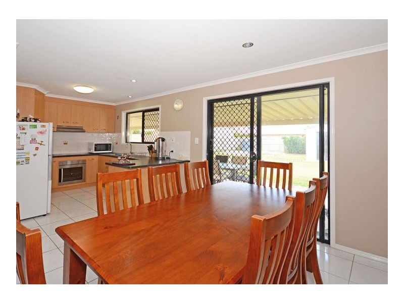 39 Hyperno Road, Point Vernon QLD 4655