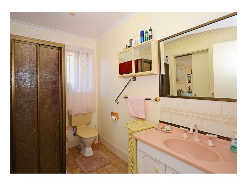 36 Wattle Street, Point Vernon QLD 4655