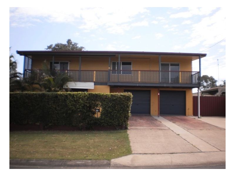 137 Pulgul Street, Urangan QLD 4655