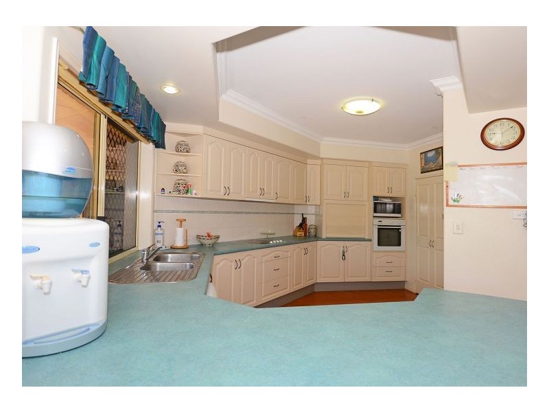 146 Truro Street, Urangan QLD 4655