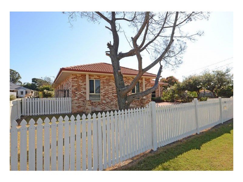 146 Truro Street, Urangan QLD 4655