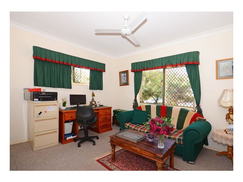 146 Truro Street, Urangan QLD 4655