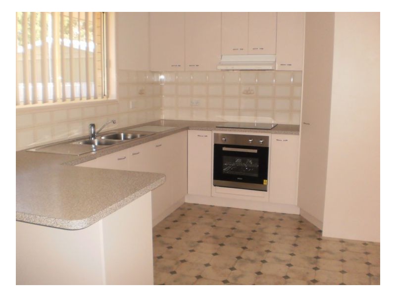 39 Kingfisher Parade, Toogoom QLD 4655