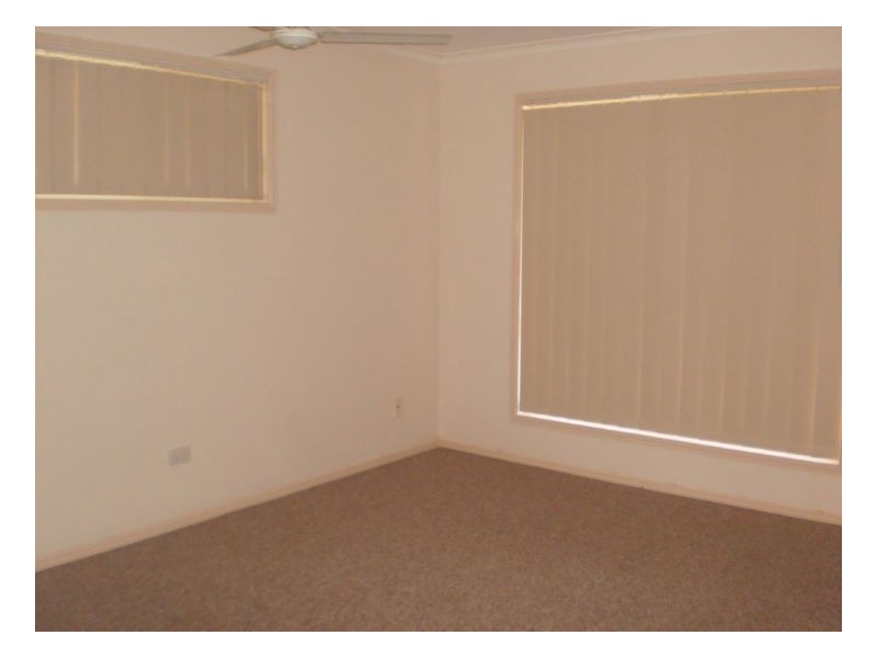 39 Kingfisher Parade, Toogoom QLD 4655