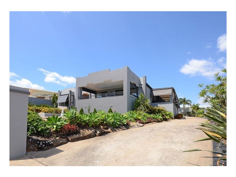 86 Christensen Street, Urraween QLD 4655