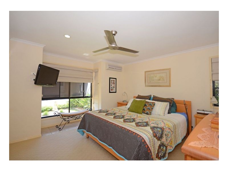 86 Christensen Street, Urraween QLD 4655