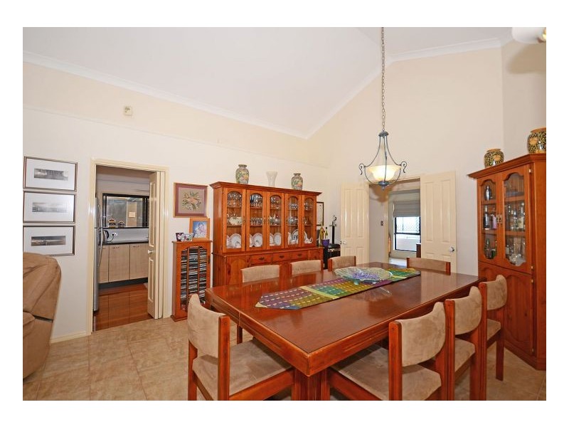 86 Christensen Street, Urraween QLD 4655