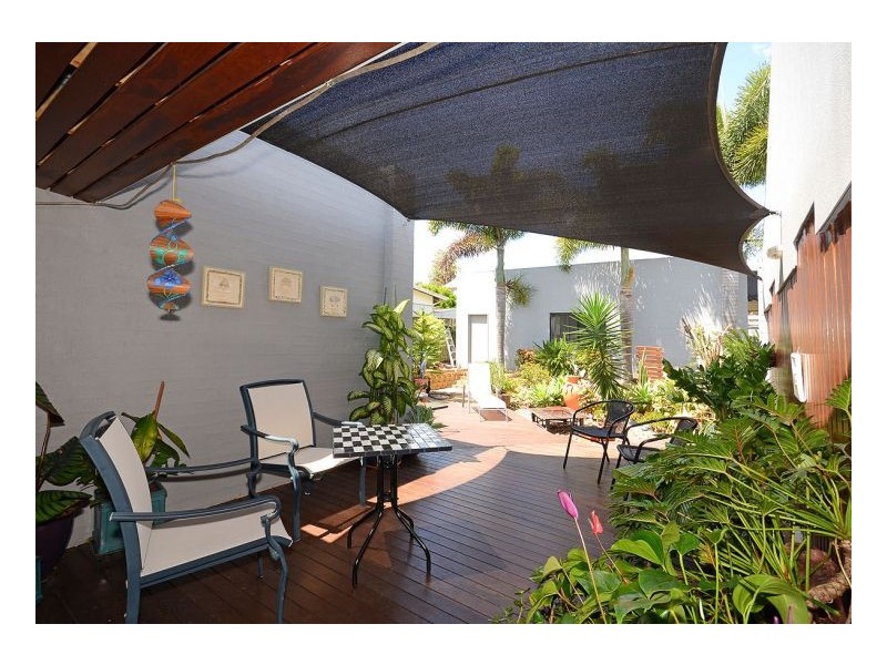 86 Christensen Street, Urraween QLD 4655