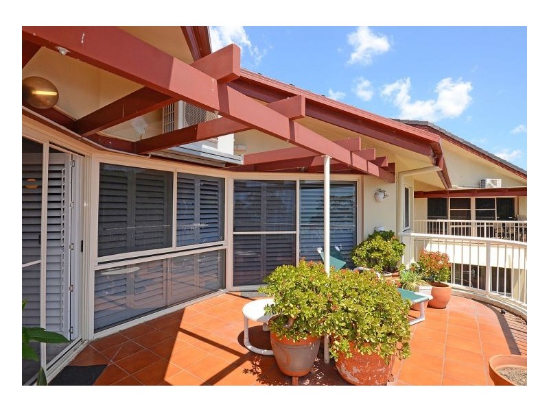 20/451 Esplanade, Torquay QLD 4655